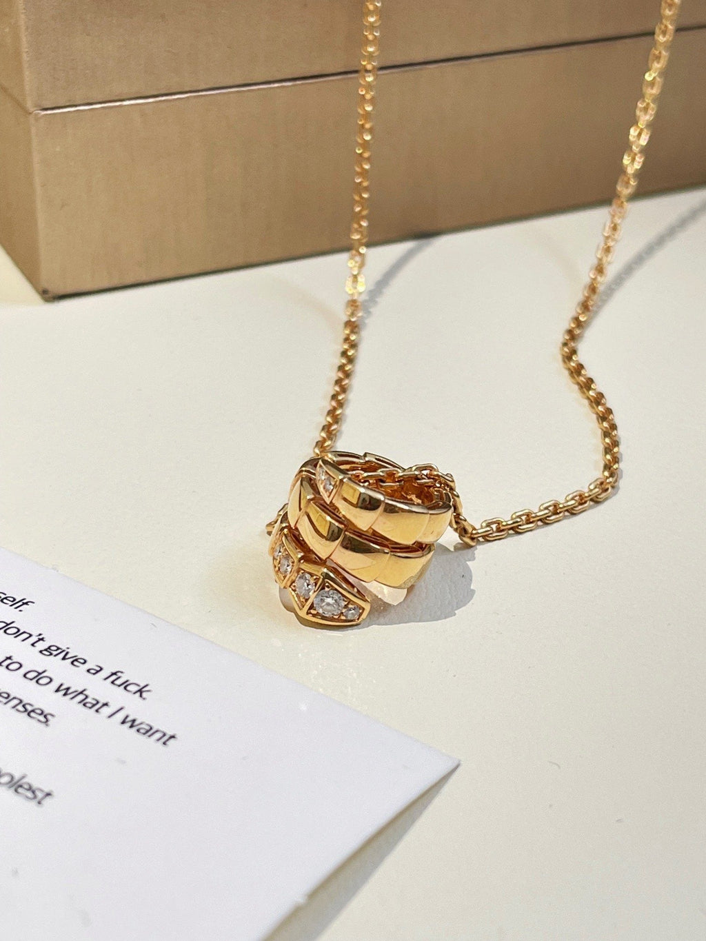 💕 BVLGARI Serpenti Necklace 18k Gold & Diamonds #16352