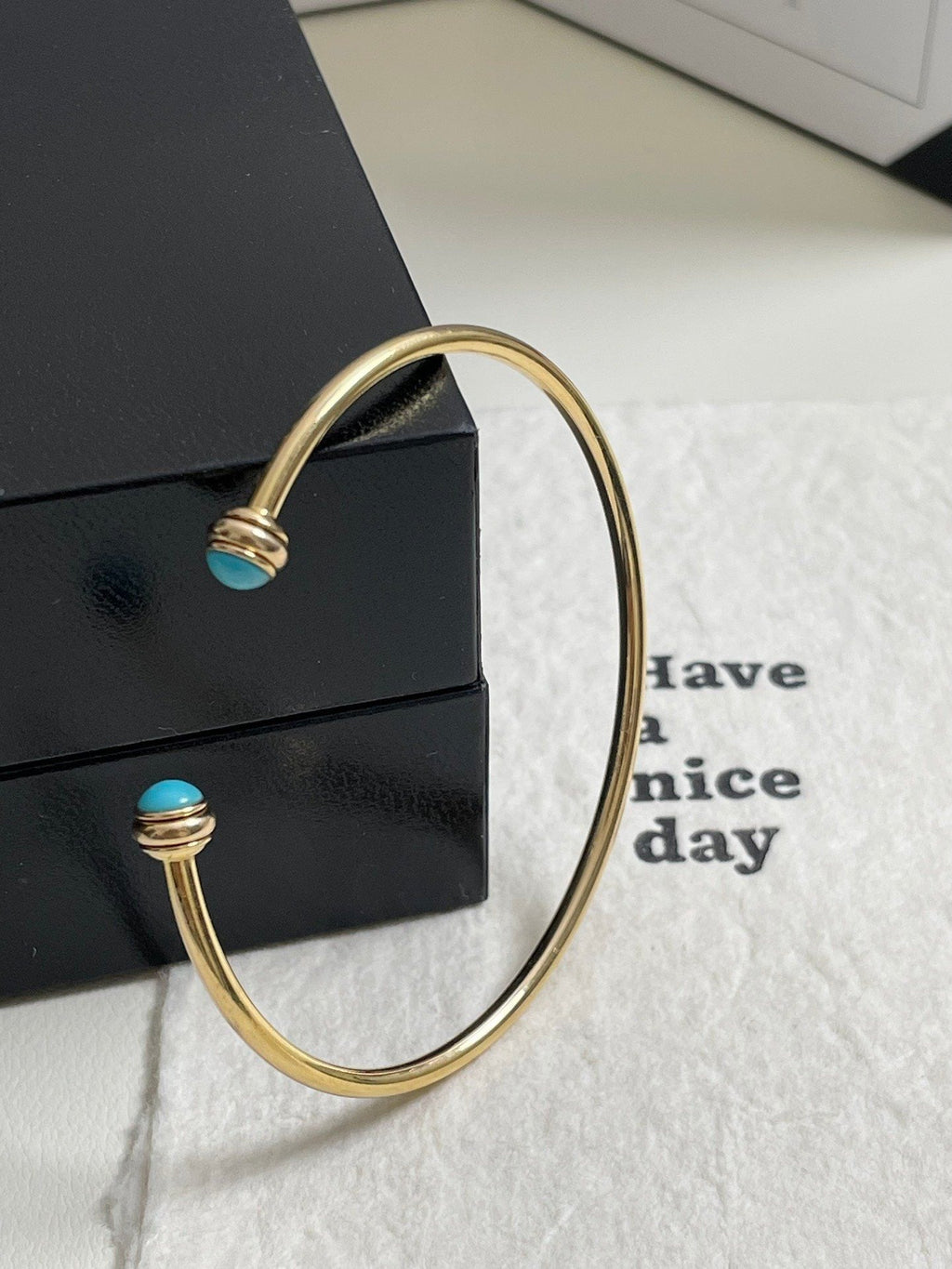 💕 Piaget Possession Bracelet (size 16) 18k Gold & Turquoise #16508