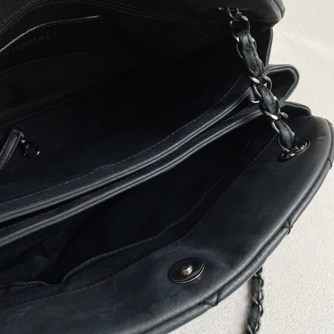 💕 Chanel Mademoiselle Bowling Bag (2011) #16037