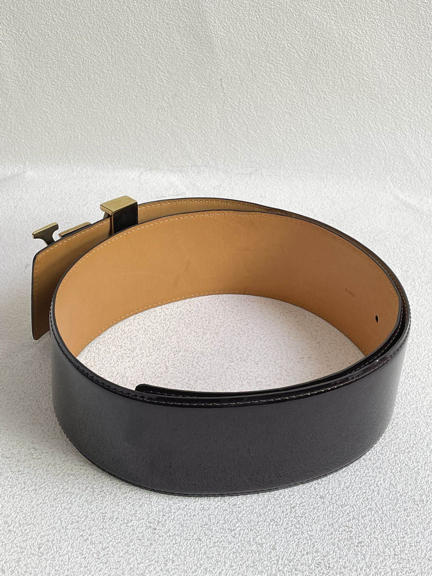 💕 Louis Vuitton Patent Leather Belt (size 85) #16597