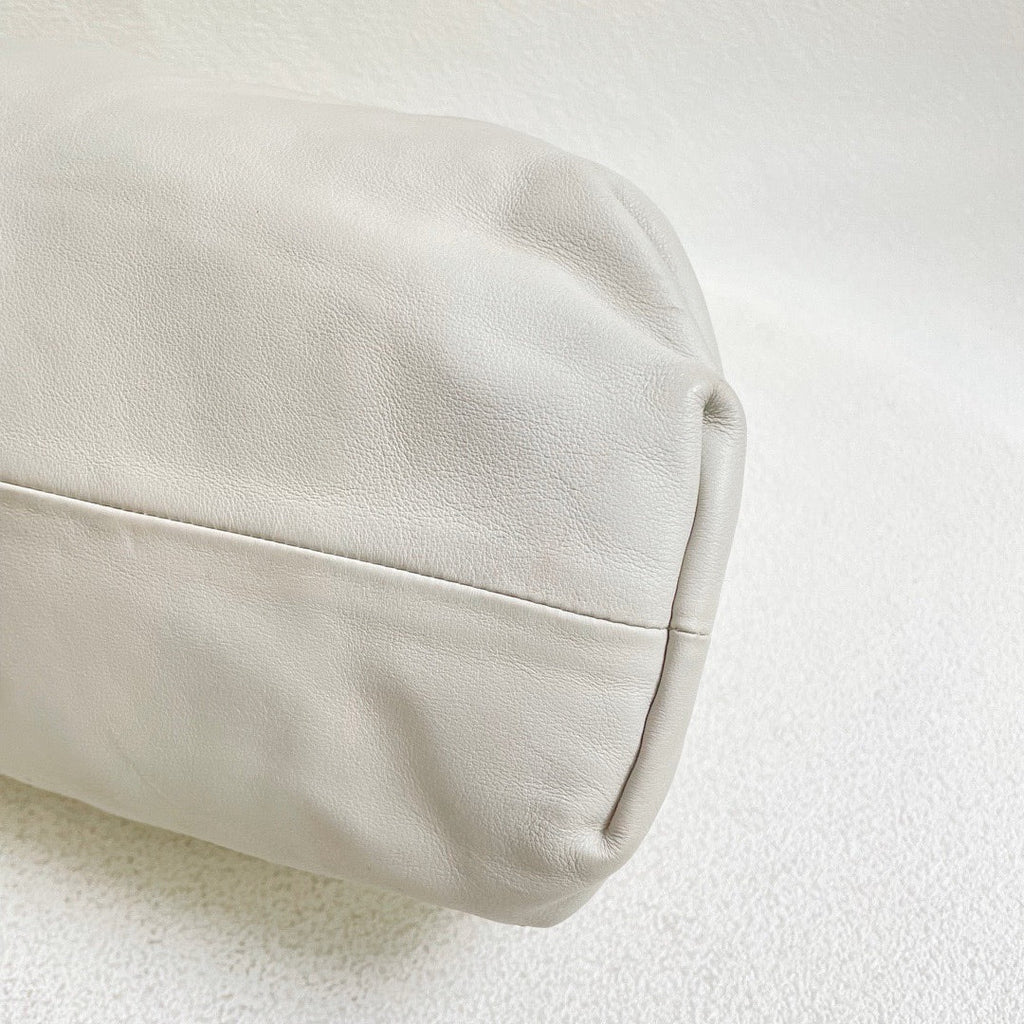 💕 Bottega Veneta the pouch Bag #16546