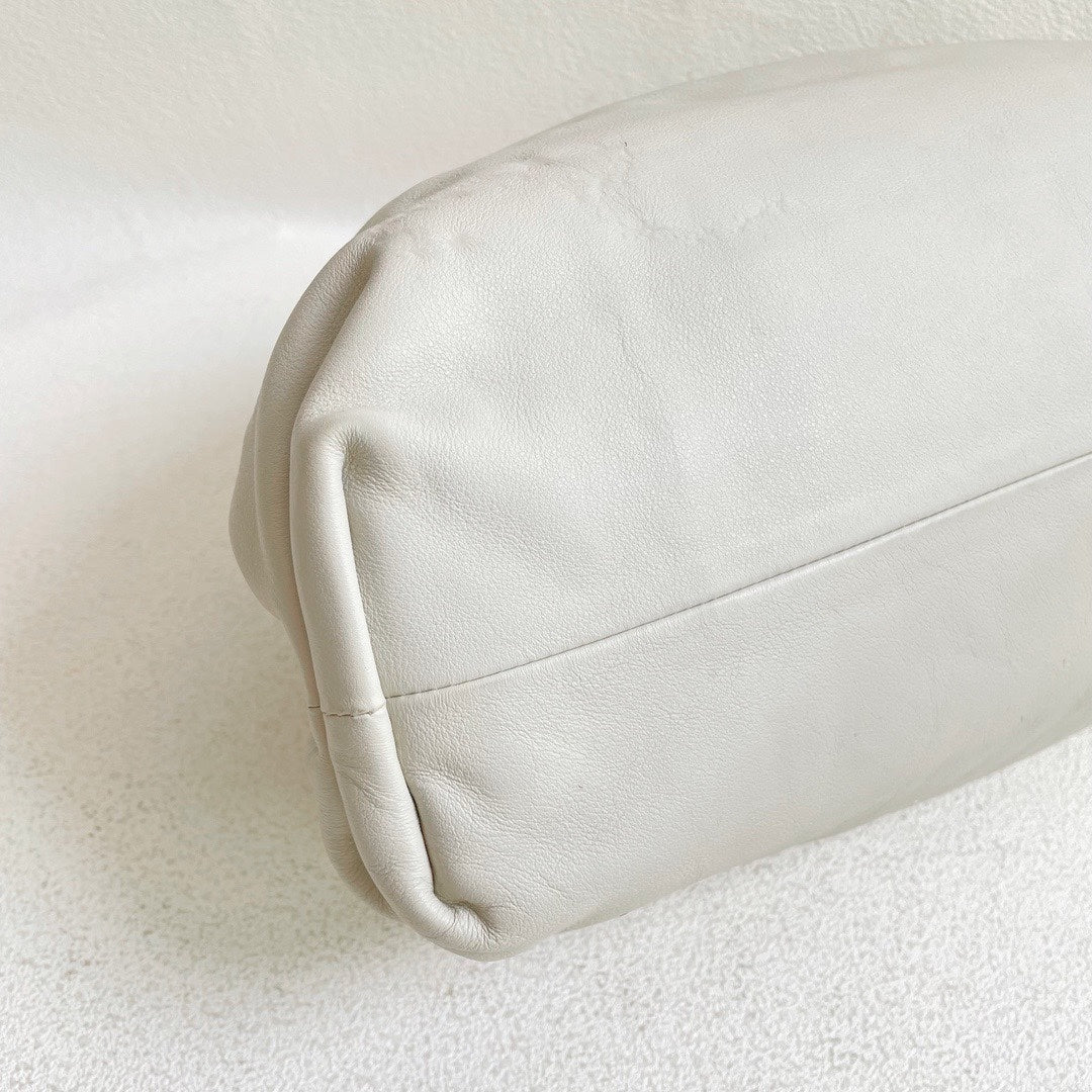 💕 Bottega Veneta the pouch Bag #16546