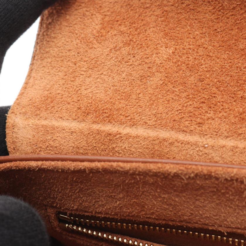CELINE Teen Soft 16 Shoulder bag leather Brown 1065468 - Condition A