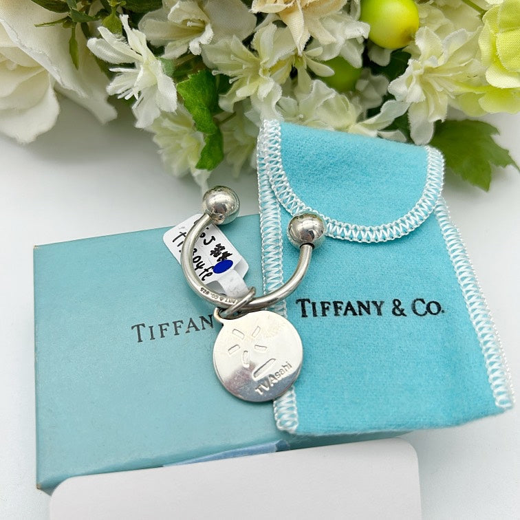 TIFFANY & CO Vintage TV Asahi Collaboration Sterling Silver Key Ring ti3304fe