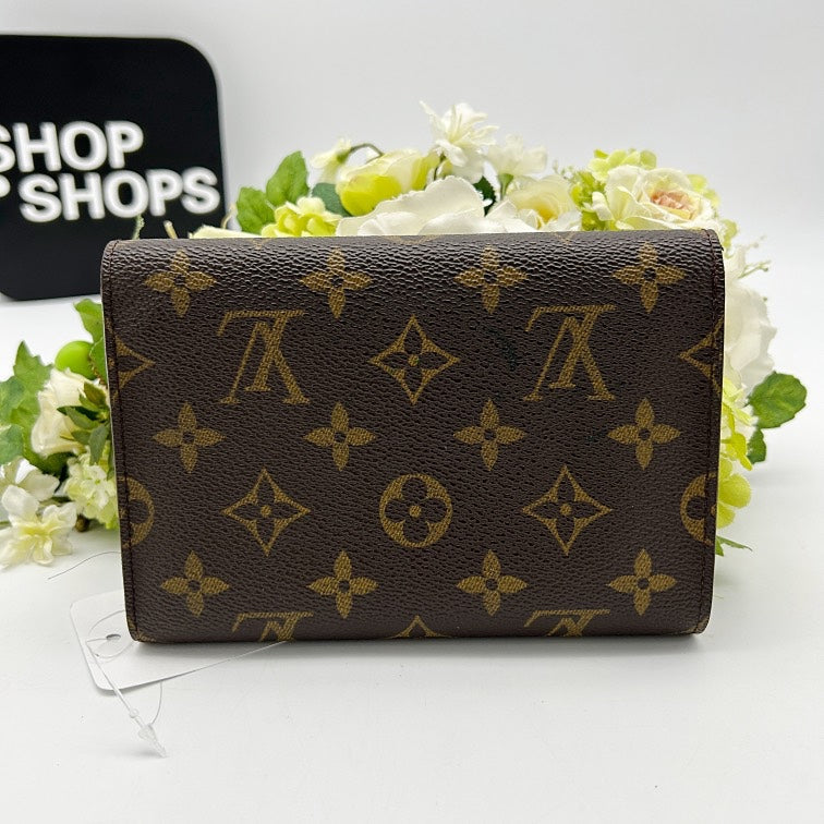 Louis Vuitton Monogram Porte Monnaie Billets Cartes Credit Wallet lv7807bs