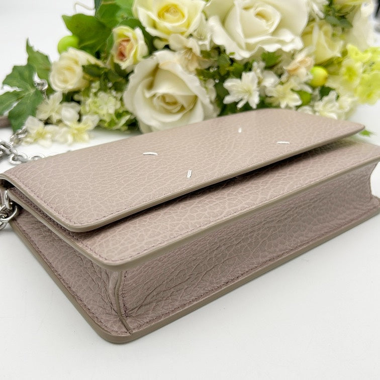 Maison Margiela 4-Stitch Grained Leather Chain Wallet Bag mj4563nd