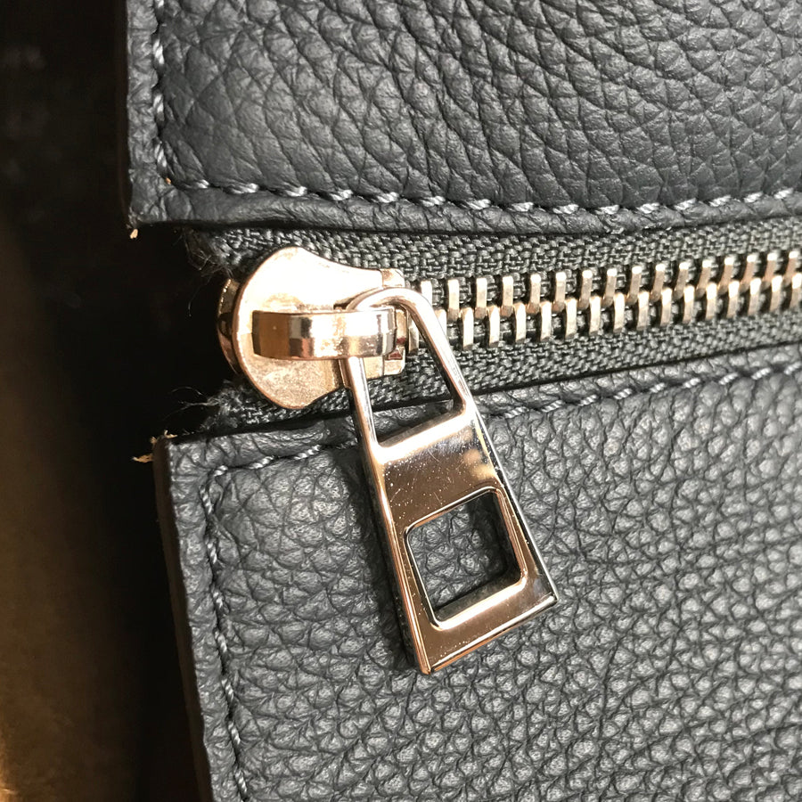 LOEWE Buckle Zipper Tote bag