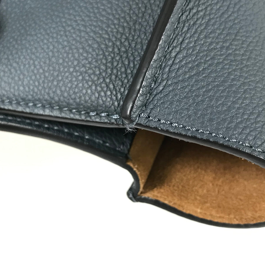 LOEWE Buckle Zipper Tote bag