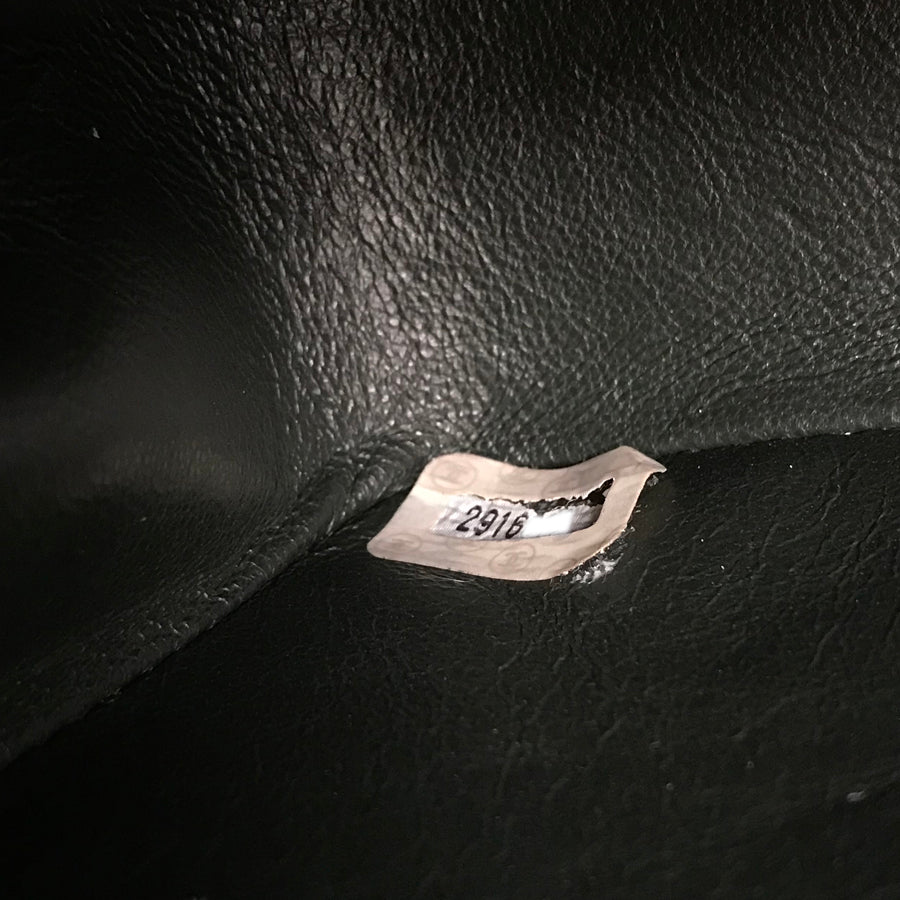 CHANEL Matelasse Diana 22 A01164 Shoulder bag