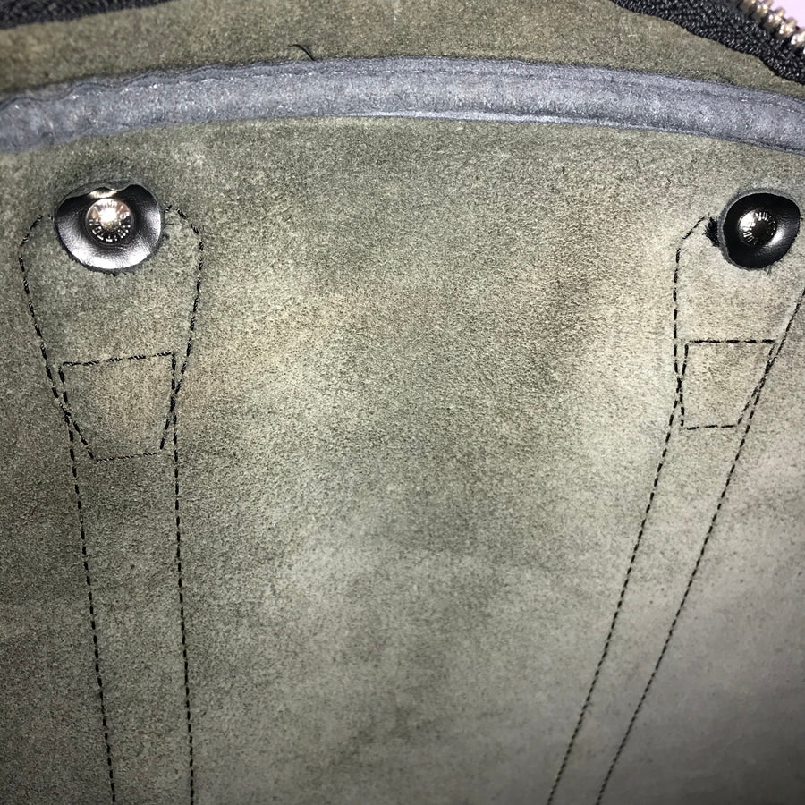 LOUIS VUITTON Taiga Kendall PM M30124 Boston bag