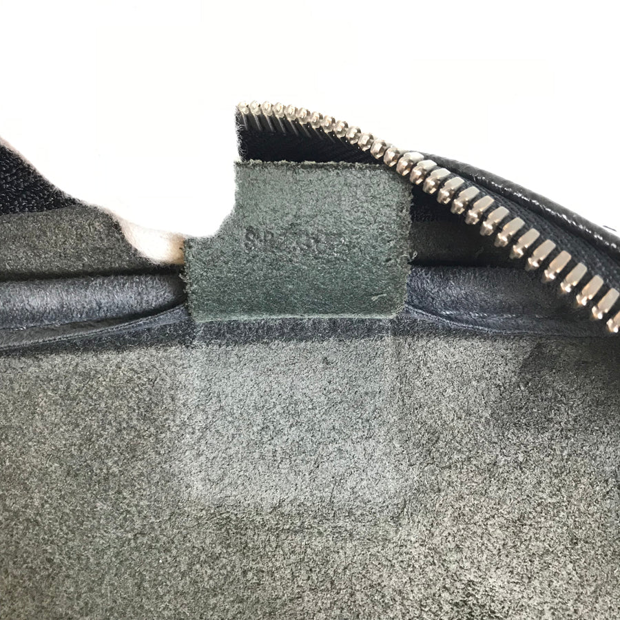 LOUIS VUITTON Taiga Kendall PM M30124 Boston bag