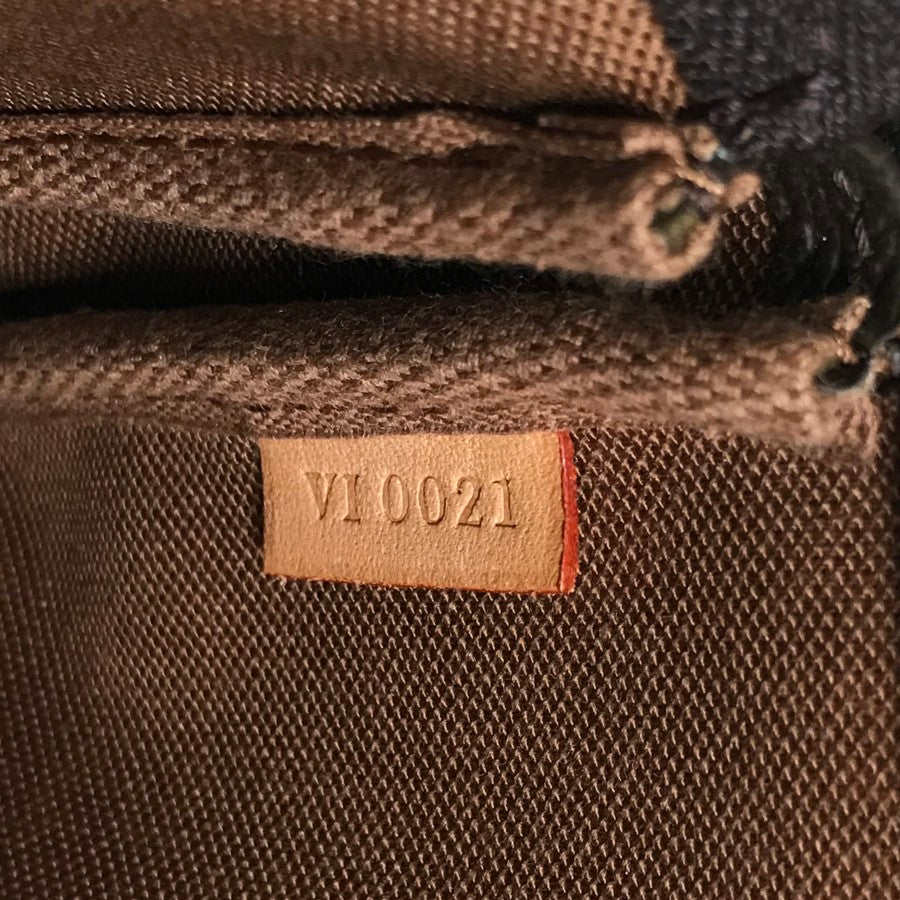 LOUIS VUITTON Monogram Pochette Accessoires M51980 Pouch