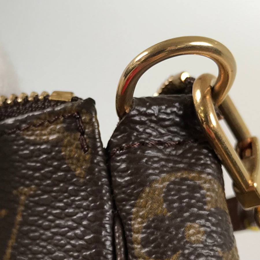 LOUIS VUITTON Monogram Pochette Accessoires M51980 Pouch