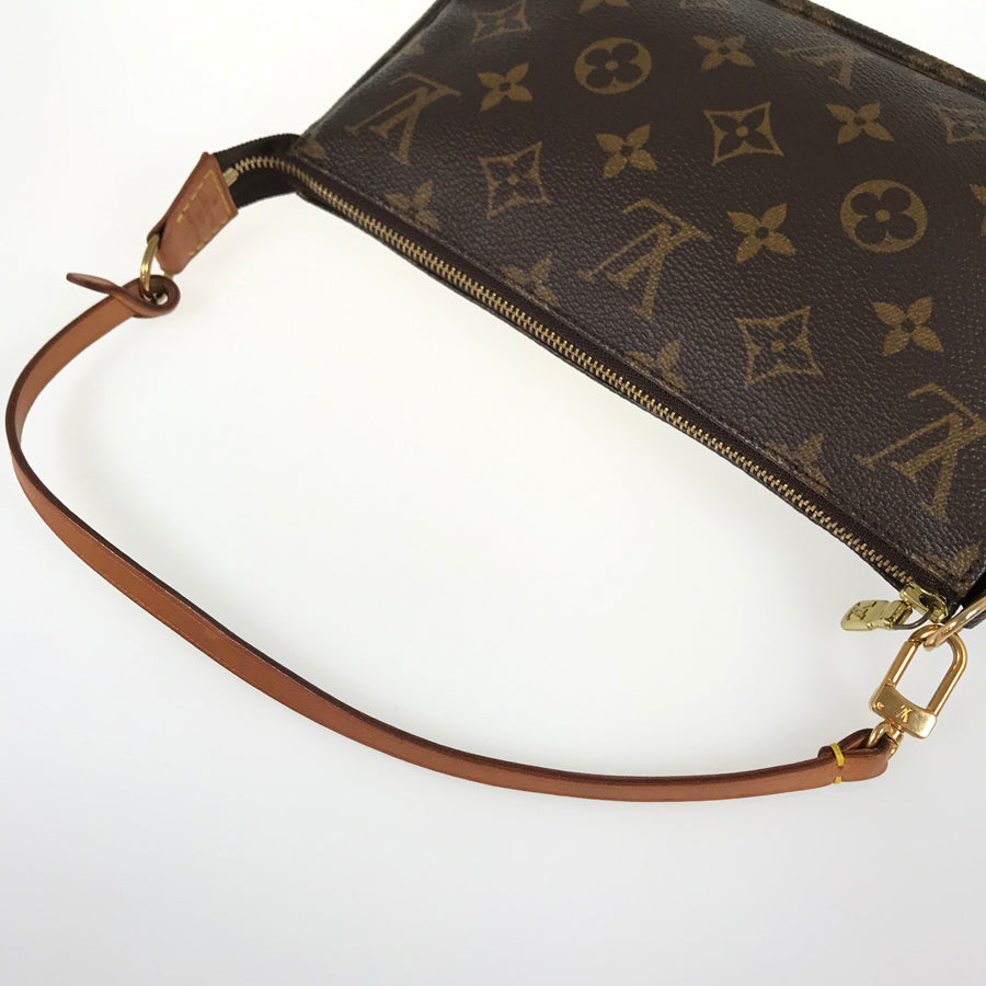 LOUIS VUITTON Monogram Pochette Accessoires M51980 Pouch