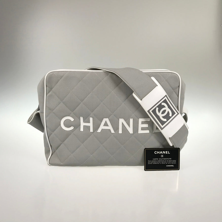 CHANEL Messenger bag