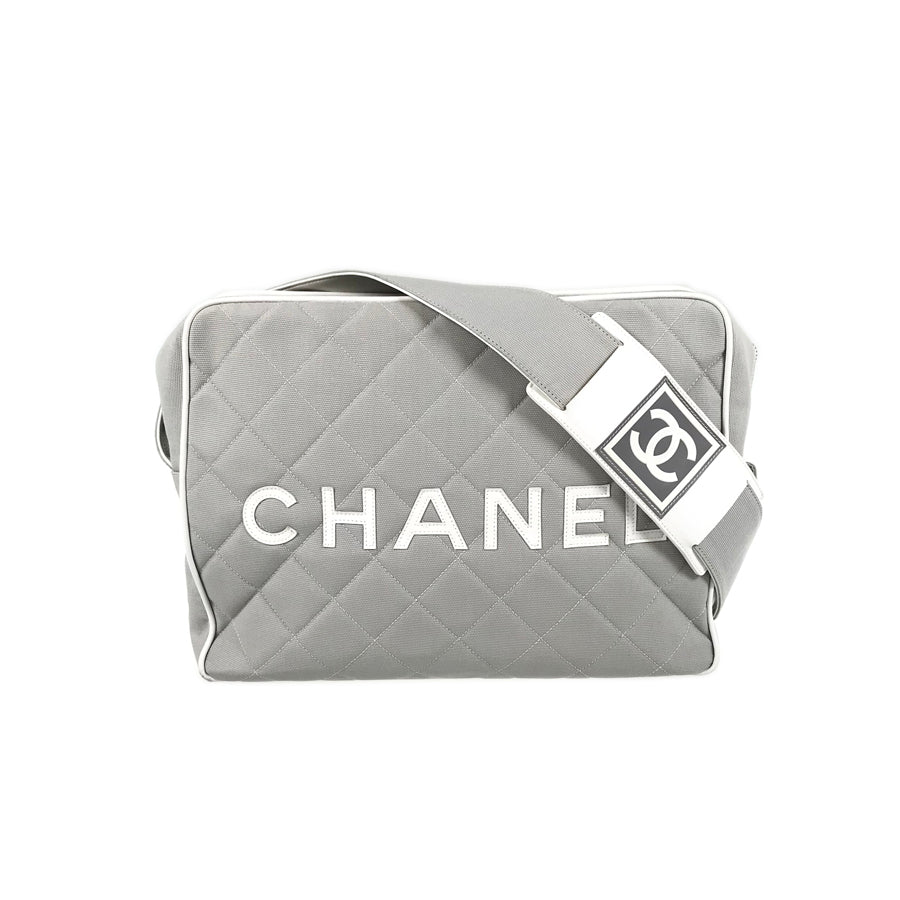 CHANEL Messenger bag