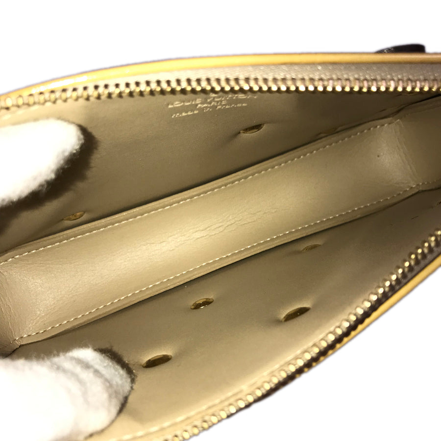 LOUIS VUITTON Vernis Flower lexington M92246 Pouch