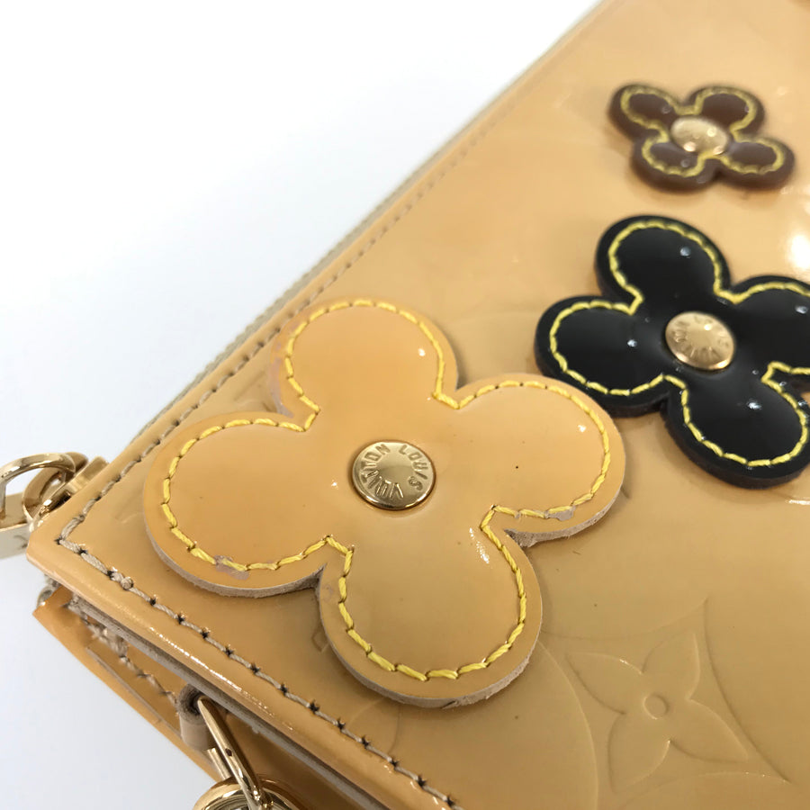 LOUIS VUITTON Vernis Flower lexington M92246 Pouch