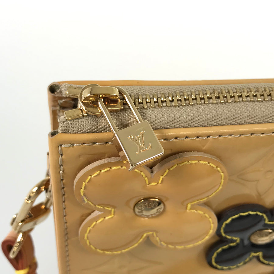 LOUIS VUITTON Vernis Flower lexington M92246 Pouch