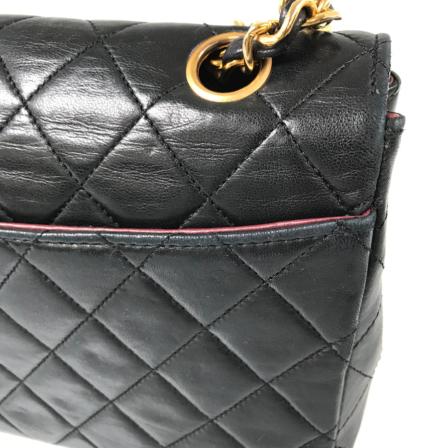 CHANEL Matelasse 24 Shoulder bag