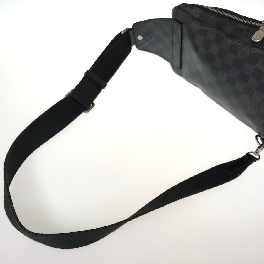 LOUIS VUITTON Damier Graphite Avenue Sling Bag N41719 Sling bag