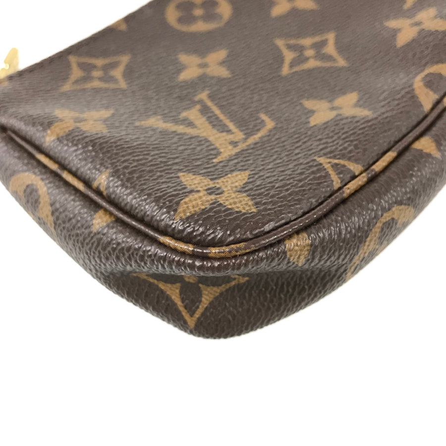 LOUIS VUITTON Monogram Mini Pochette Accessoire M58009 Pouch