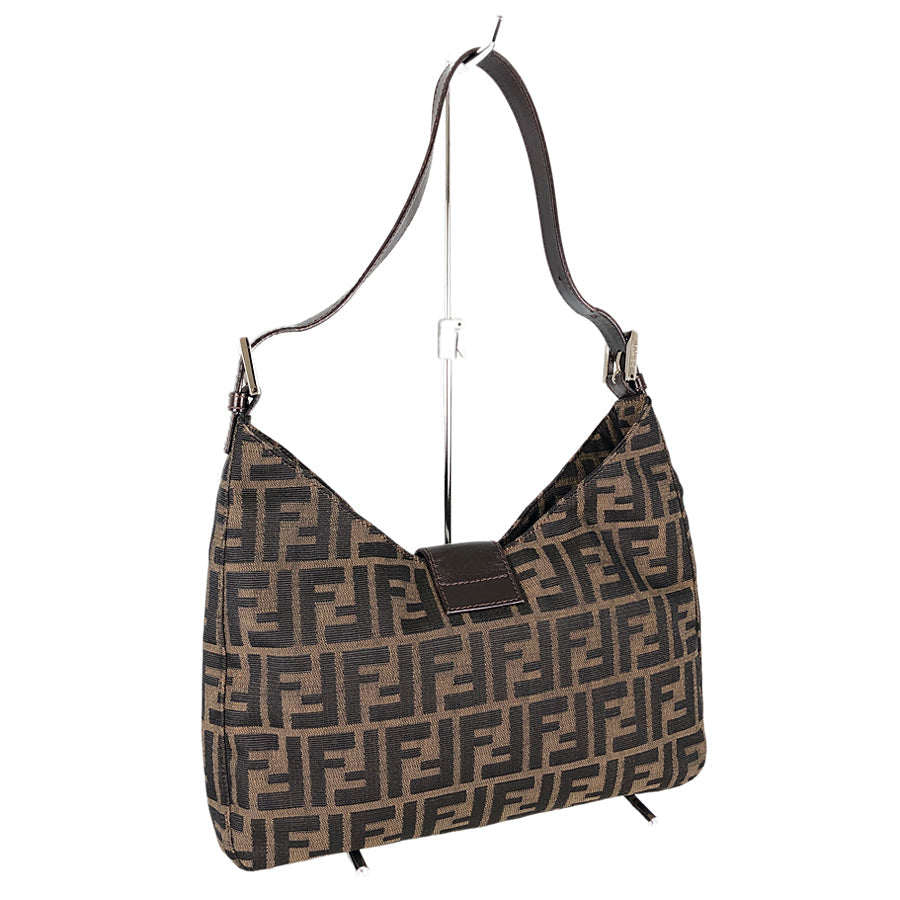 FENDI Mamma bucket Shoulder bag