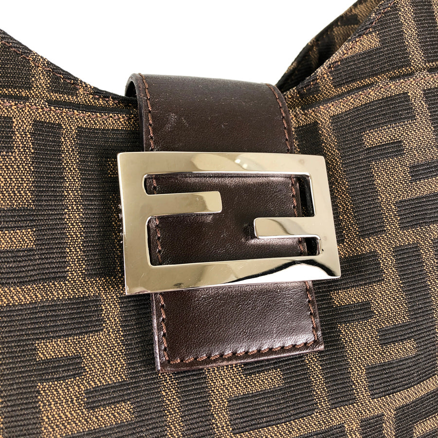 FENDI Mamma bucket Shoulder bag
