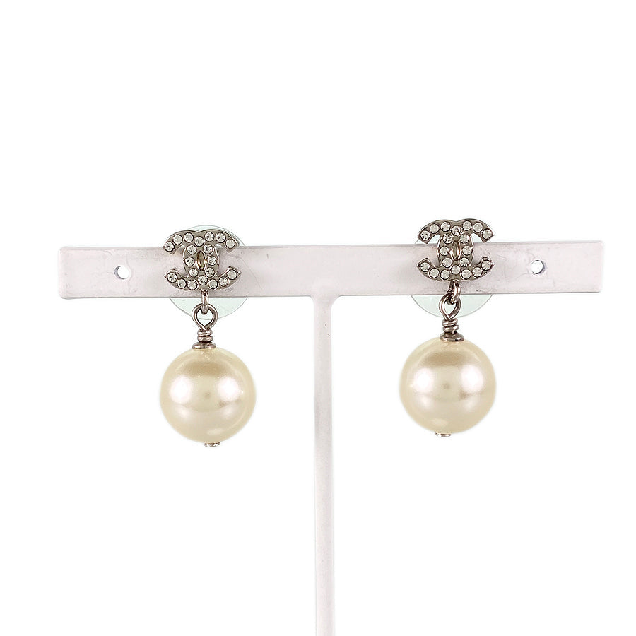 CHANEL Earring