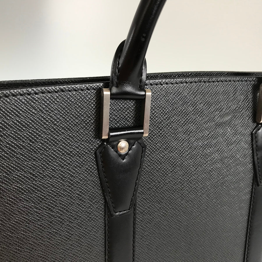 LOUIS VUITTON Taiga Porte Documents Rosanne M30052 Briefcase