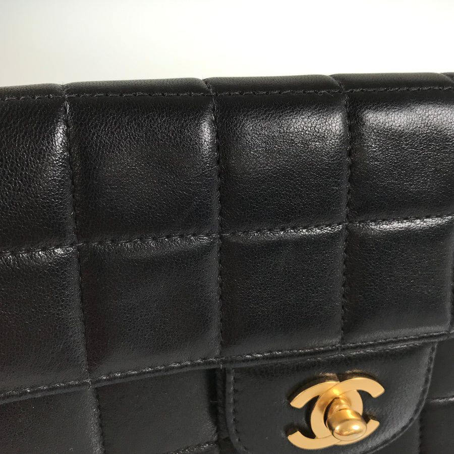 CHANEL Chocolate bar Shoulder bag