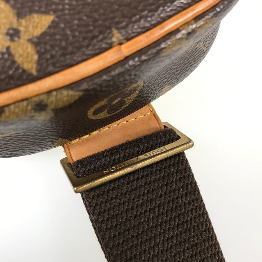 LOUIS VUITTON Monogram Pochette Gange M51870 Sling bag