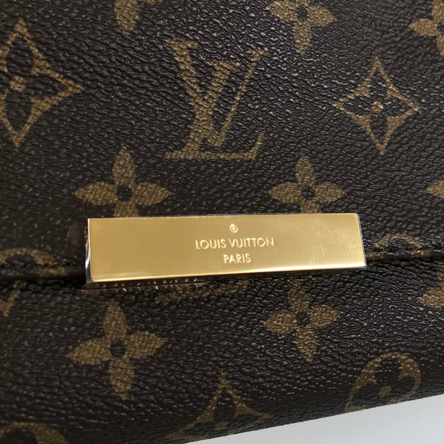 LOUIS VUITTON Monogram Favorite MM M40718 Shoulder bag
