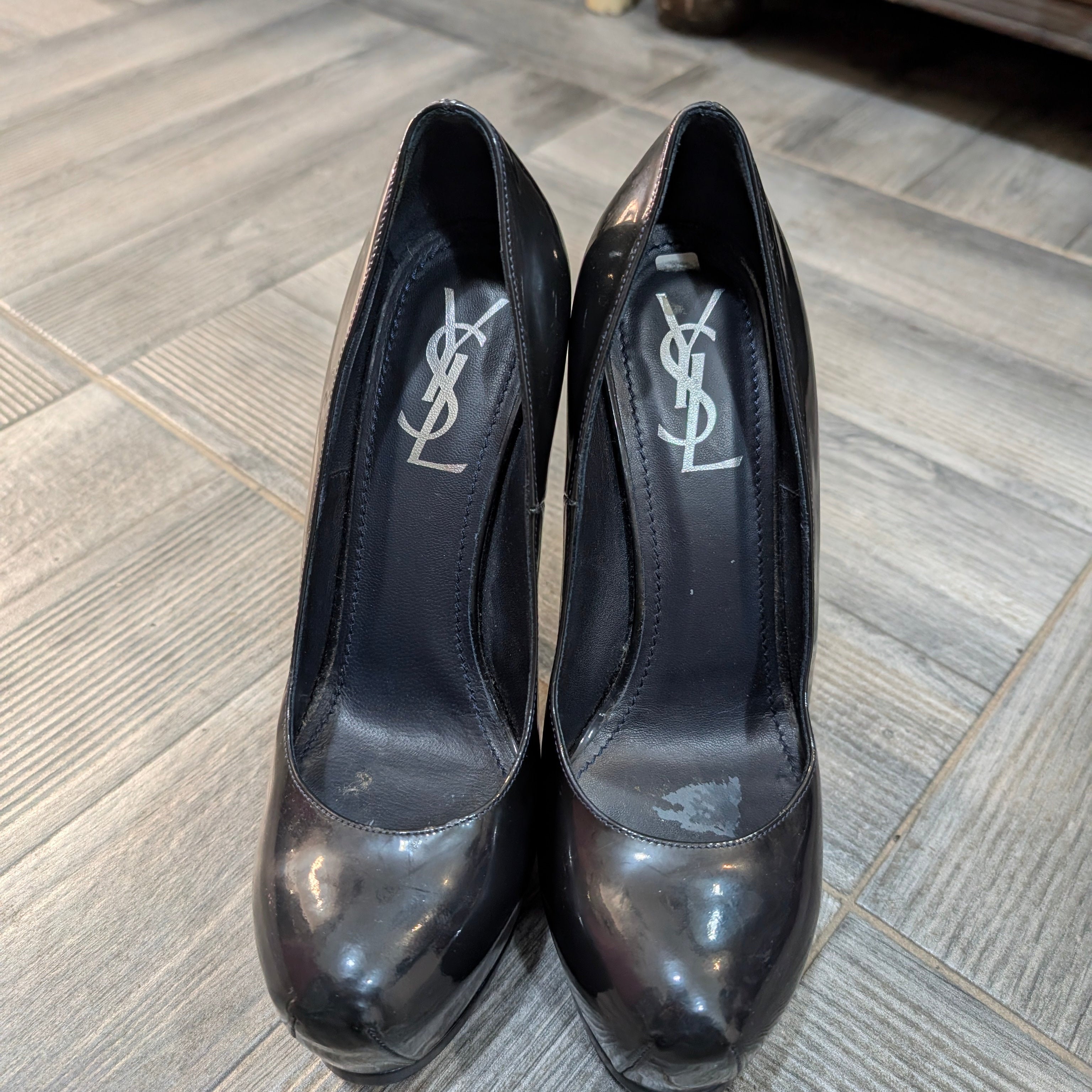 Yves Saint Laurent