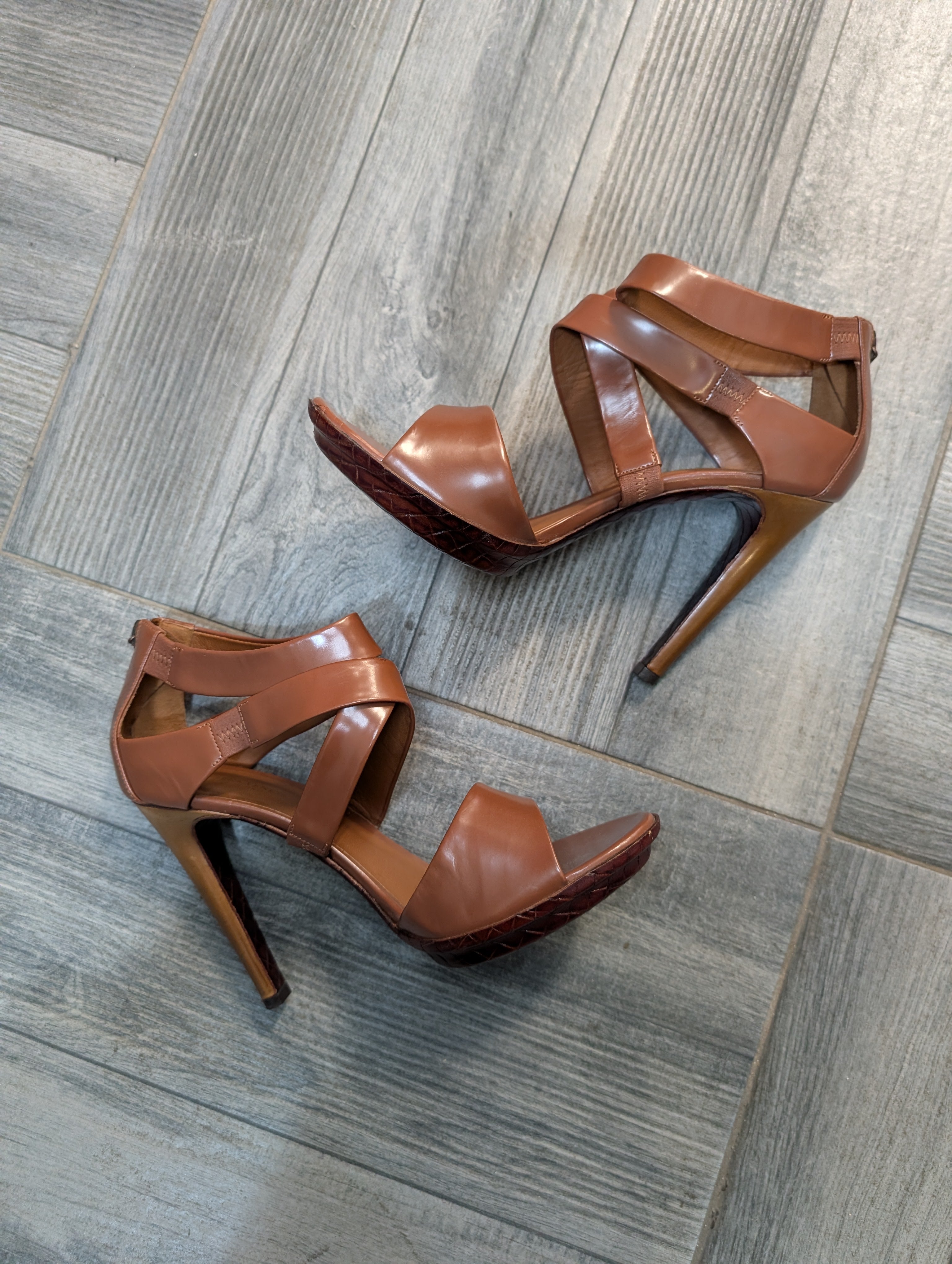Bottega Veneta