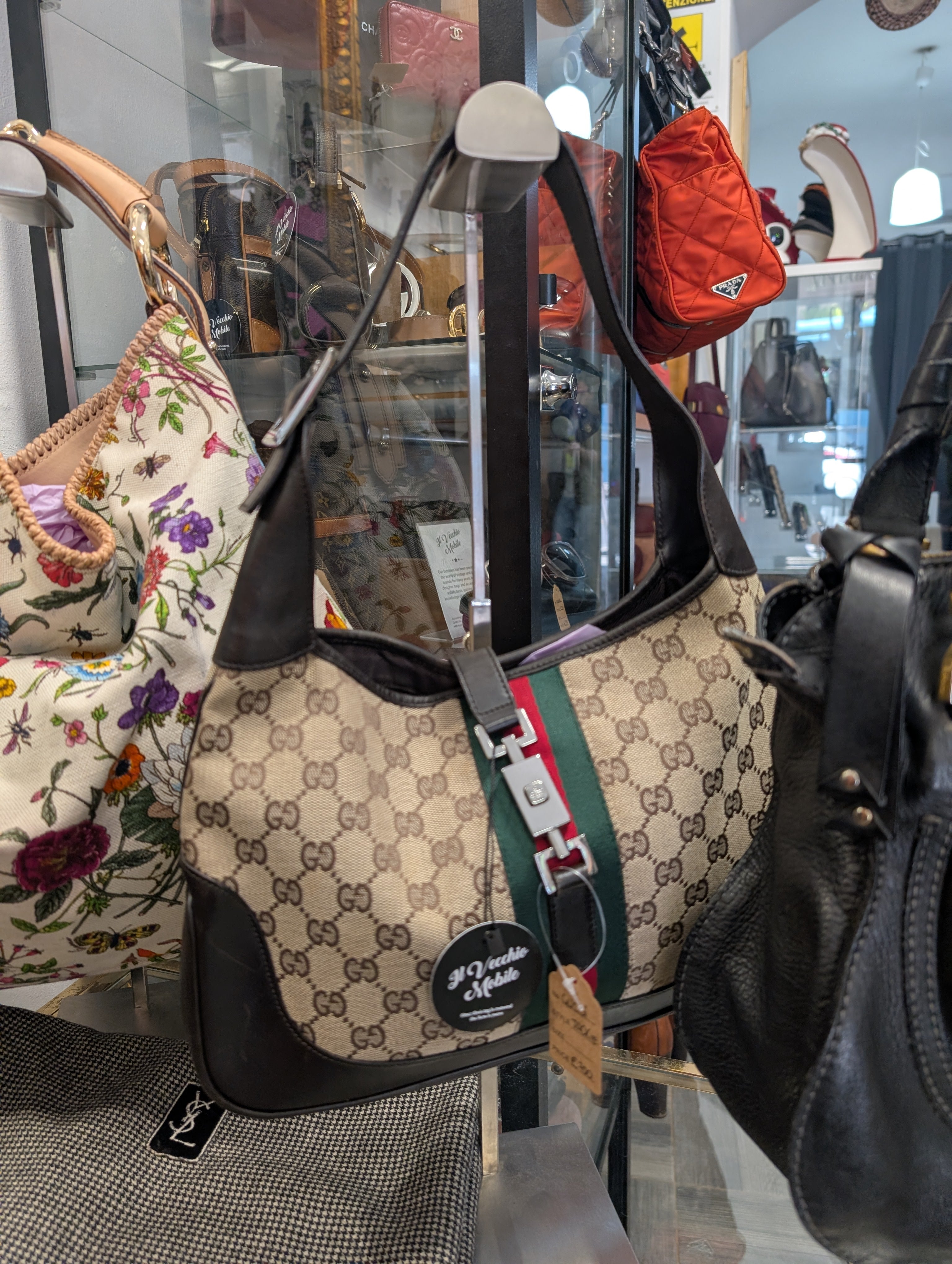 Gucci