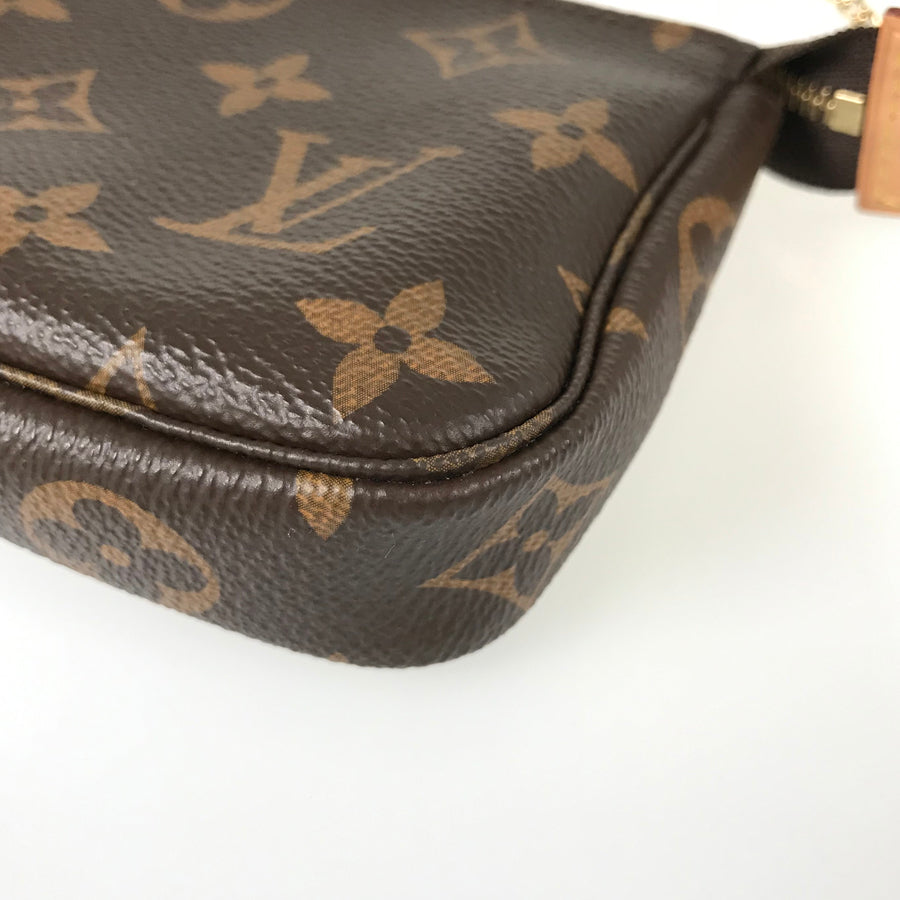 LOUIS VUITTON Monogram Mini Pochette Accessoires M58009 Pouch