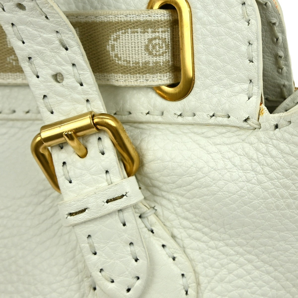 Fendi Selleria Peekaboo Bag Leather White Leather Handbag ( )