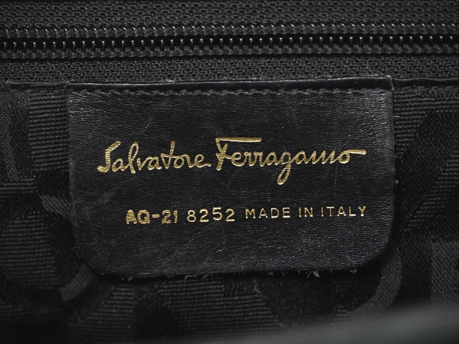 Salvatore Ferragamo Vala Handbag Leather Black Leather Handbag (Authentic  )
