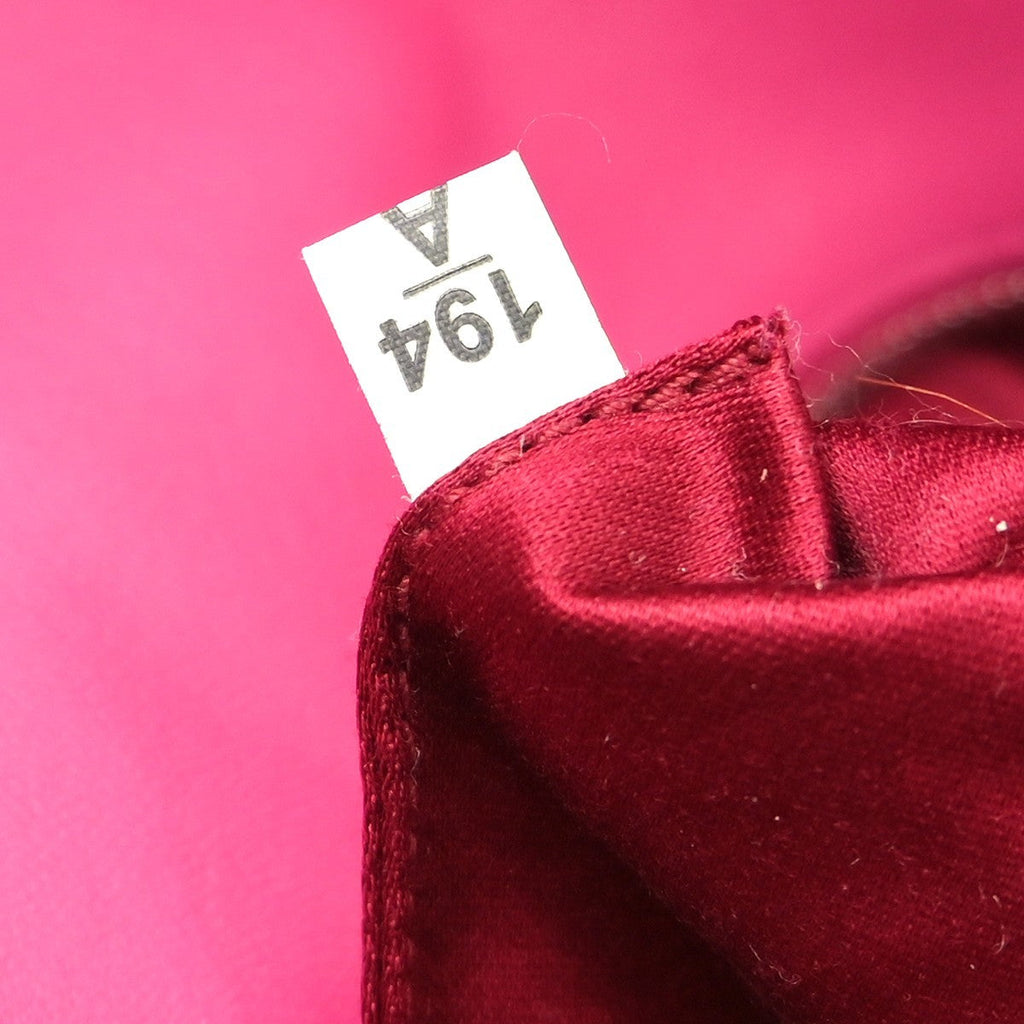 Miu Miu Crystal Clutch Matelasse Leather Pink Leather Handbag ( )
