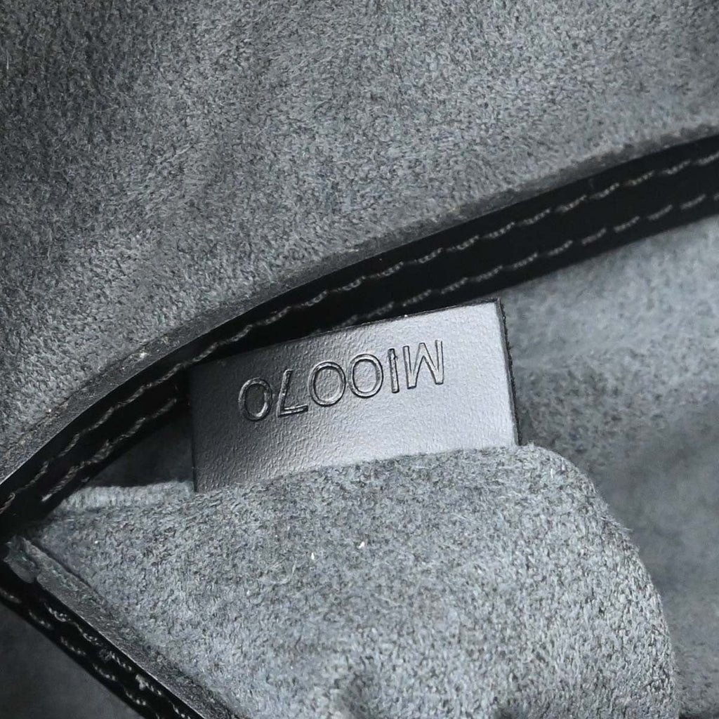 Louis Vuitton Alma Handbag Epi Leather Black Leather Handbag ( )
