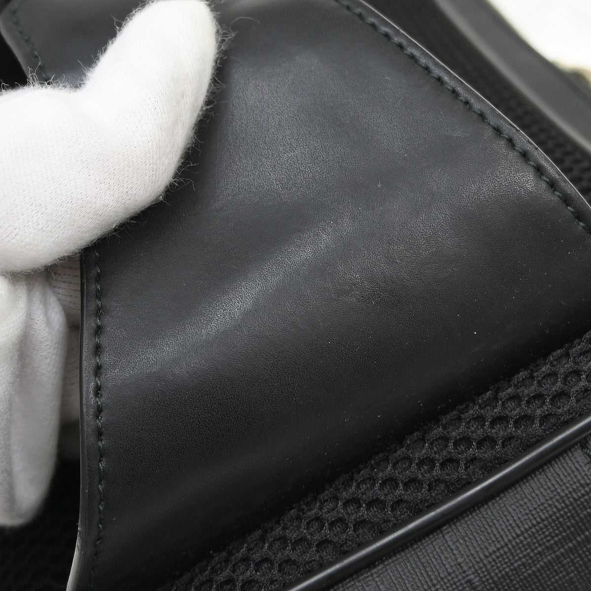 Gucci Zip Top Messenger Bag Gg Coated Canvas Black Canvas Backpack Bag ( )