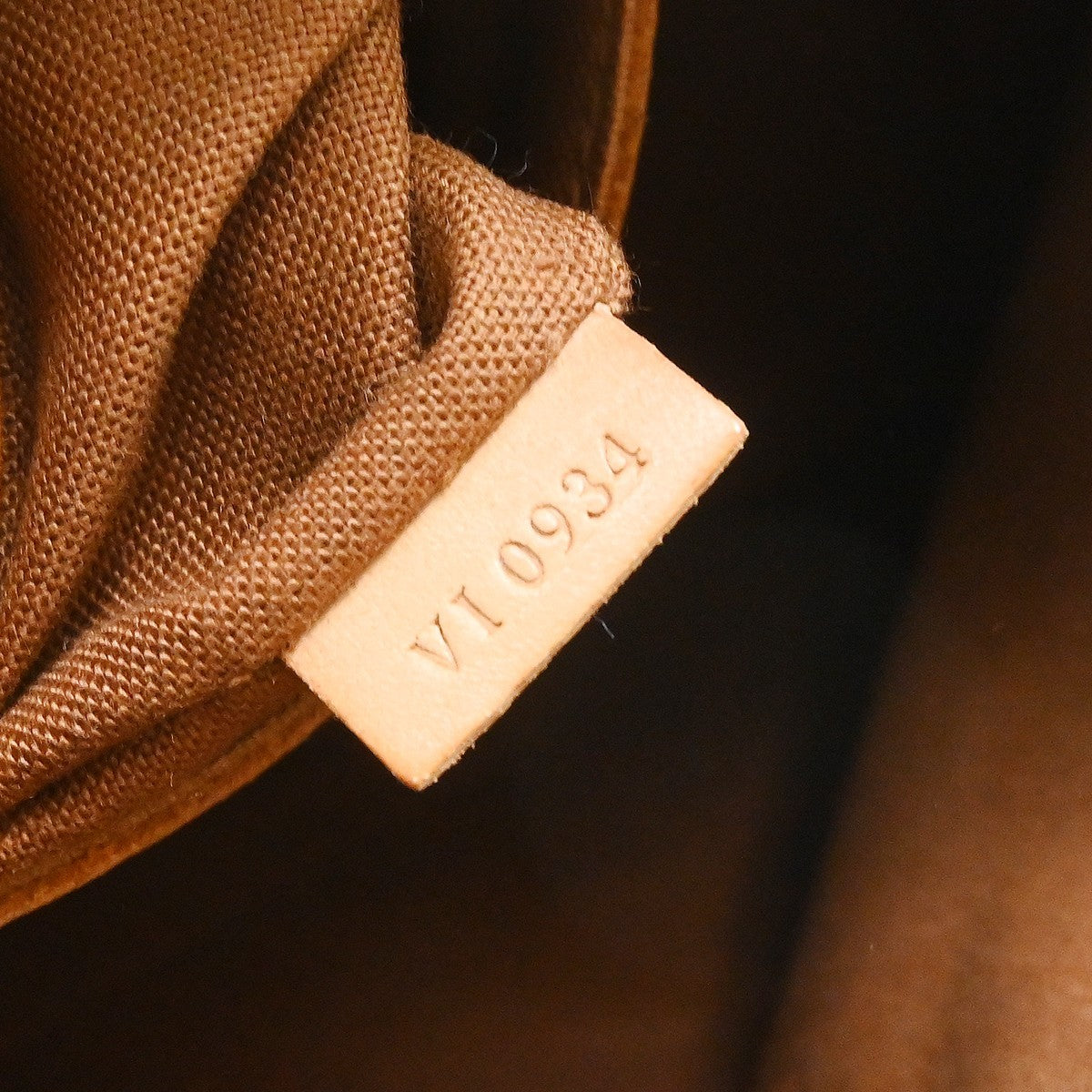 Louis Vuitton Alma Handbag Monogram Canvas Brown Canvas Handbag ( )