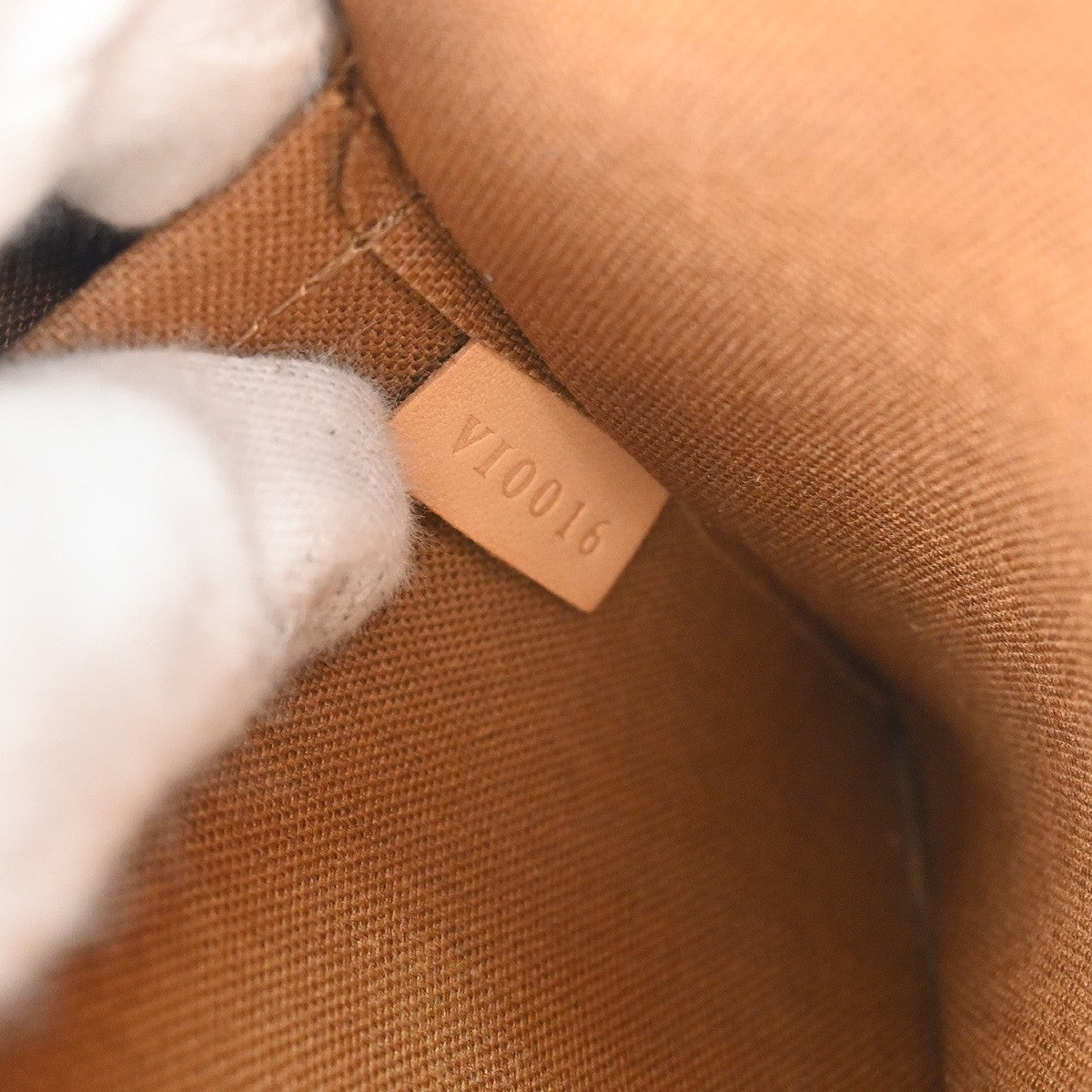 Louis Vuitton Popincourt Handle Bag Monogram Canvas Brown Canvas Handbag ( )