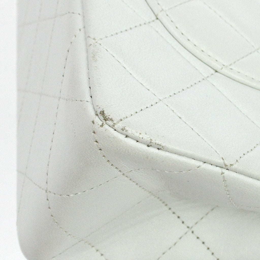 Chanel Timeless - Classic Double Flap Bag Leather White Leather Handbag ( )