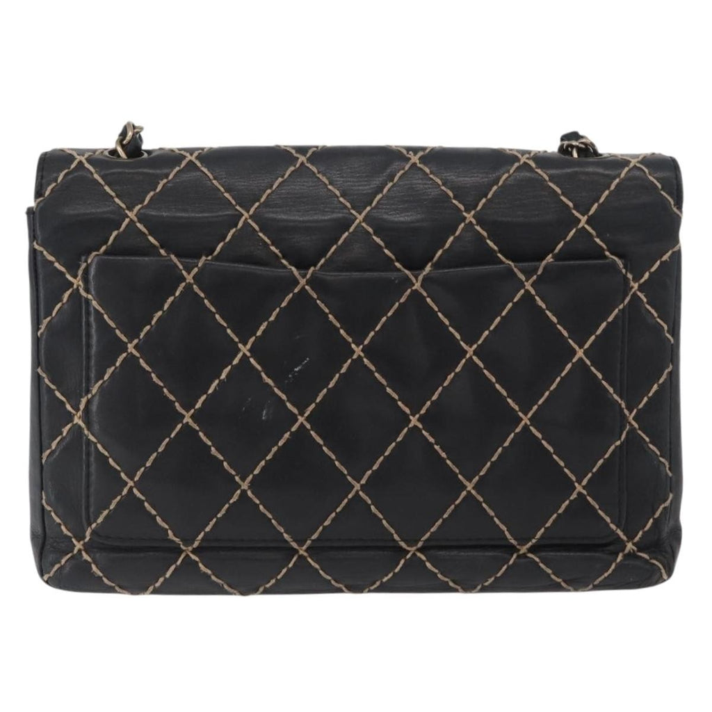 Chanel Chanel Matelassé Cuir Noir Black Leather Black Leather Handbag (Authentic  )