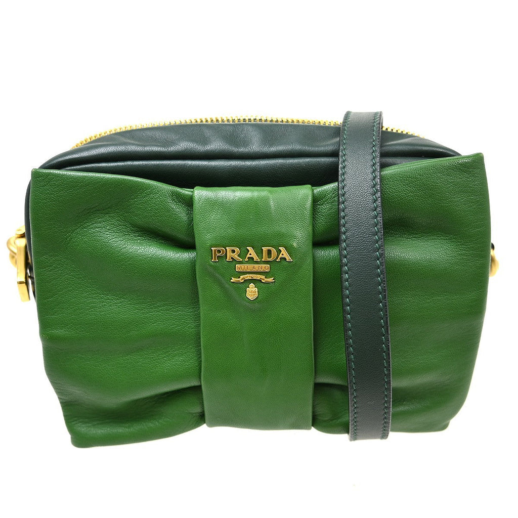 Prada Vintage Chain Shoulder Bag Leather Green Leather Handbag ( )