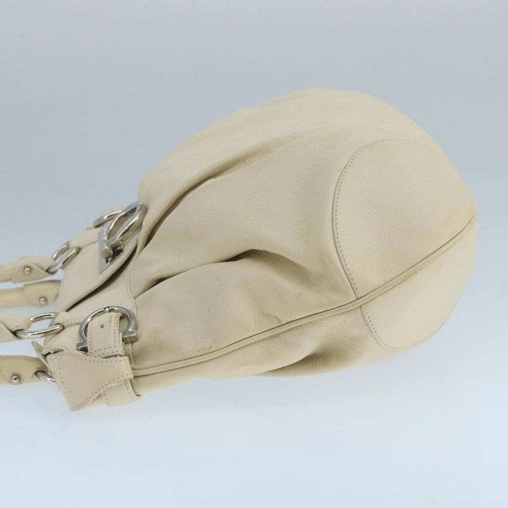 Salvatore Ferragamo Gancini Handbag Leather White Leather Handbag ( )