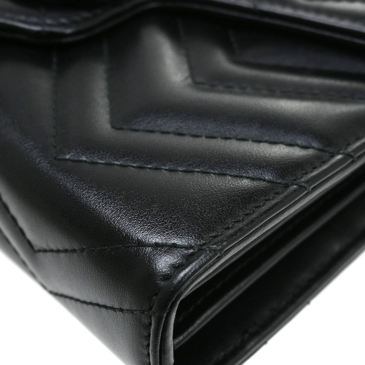 Gucci Gg Marmont Shoulder Bag Matelasse Leather Black Leather Handbag ( )