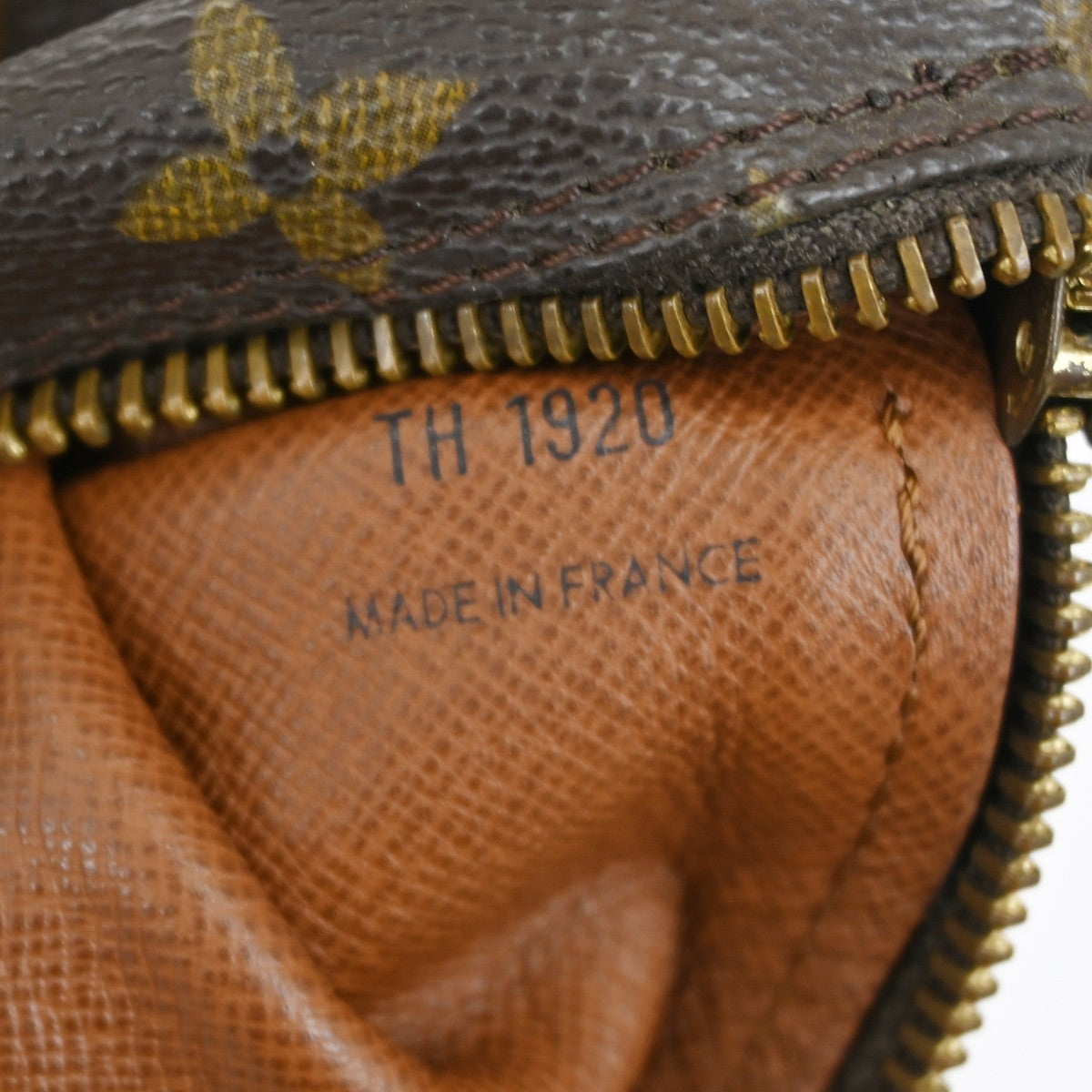Louis Vuitton Papillon Handbag Monogram Canvas Brown Canvas Handbag ( )